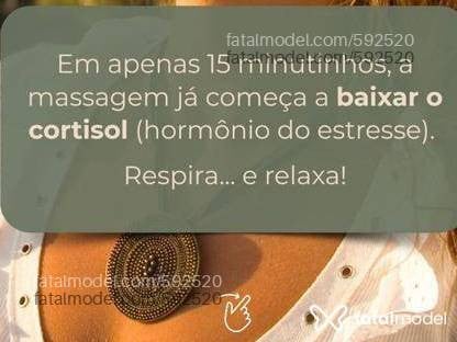 Acompanhante mulher com cabelo castanho de olhos azuis - Loh