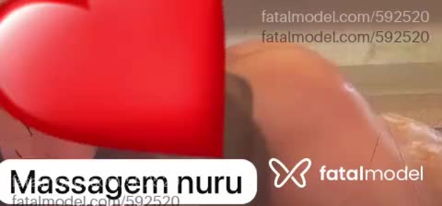 Acompanhante mulher com cabelo castanho de olhos azuis em Pato Branco - Loh