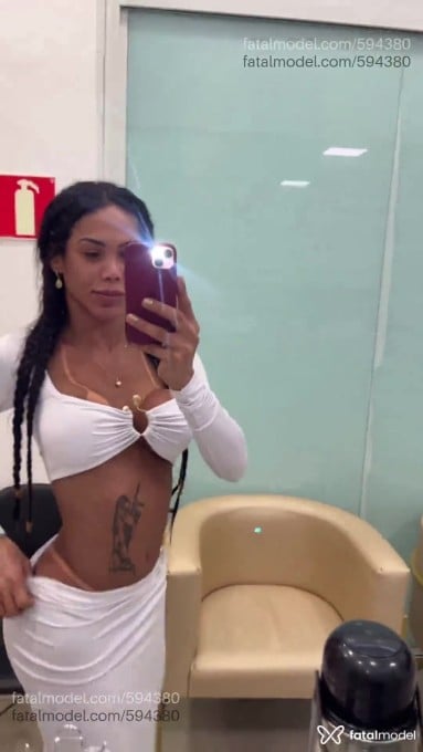 Acompanhante mulher trans morena (o) de olhos castanhos em Curitiba - Dalila