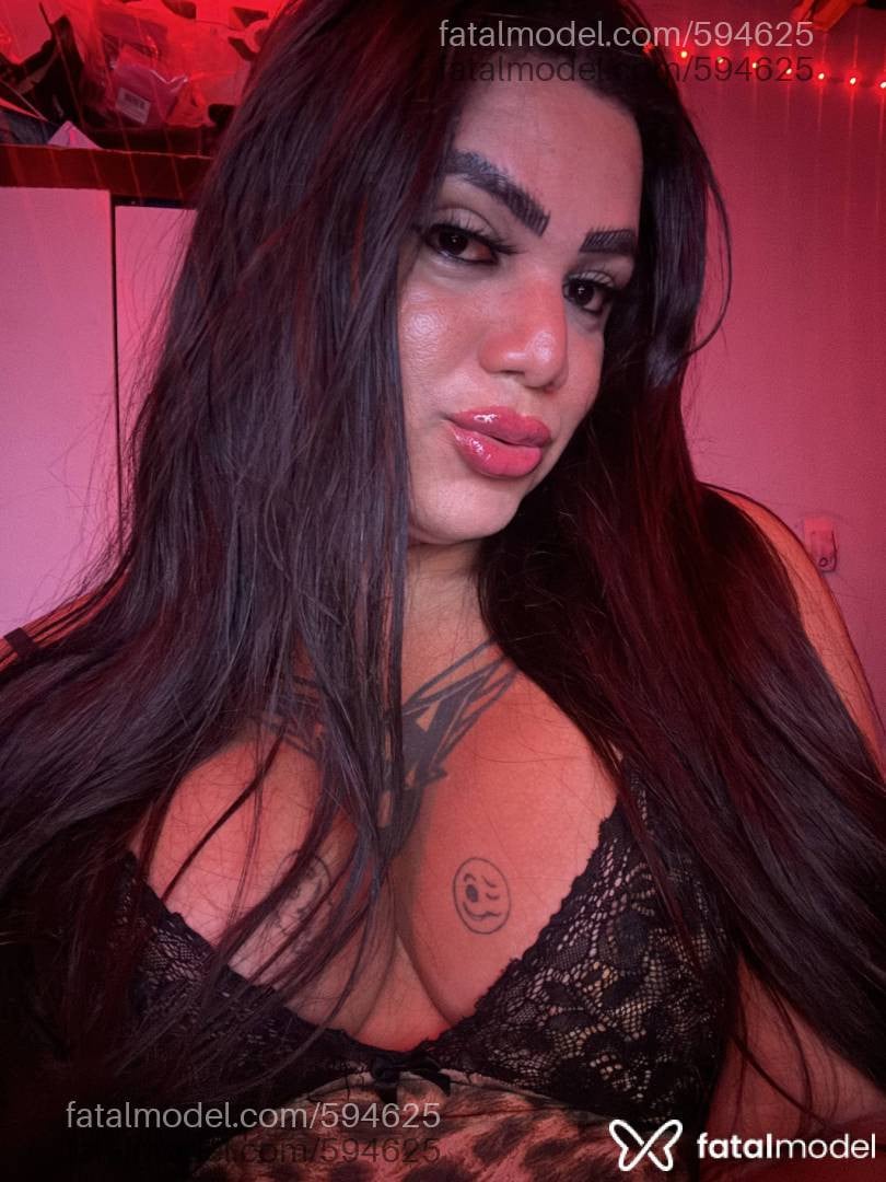Acompanhante mulher trans loira (o) de olhos castanhos - PUTAA MEXICANA