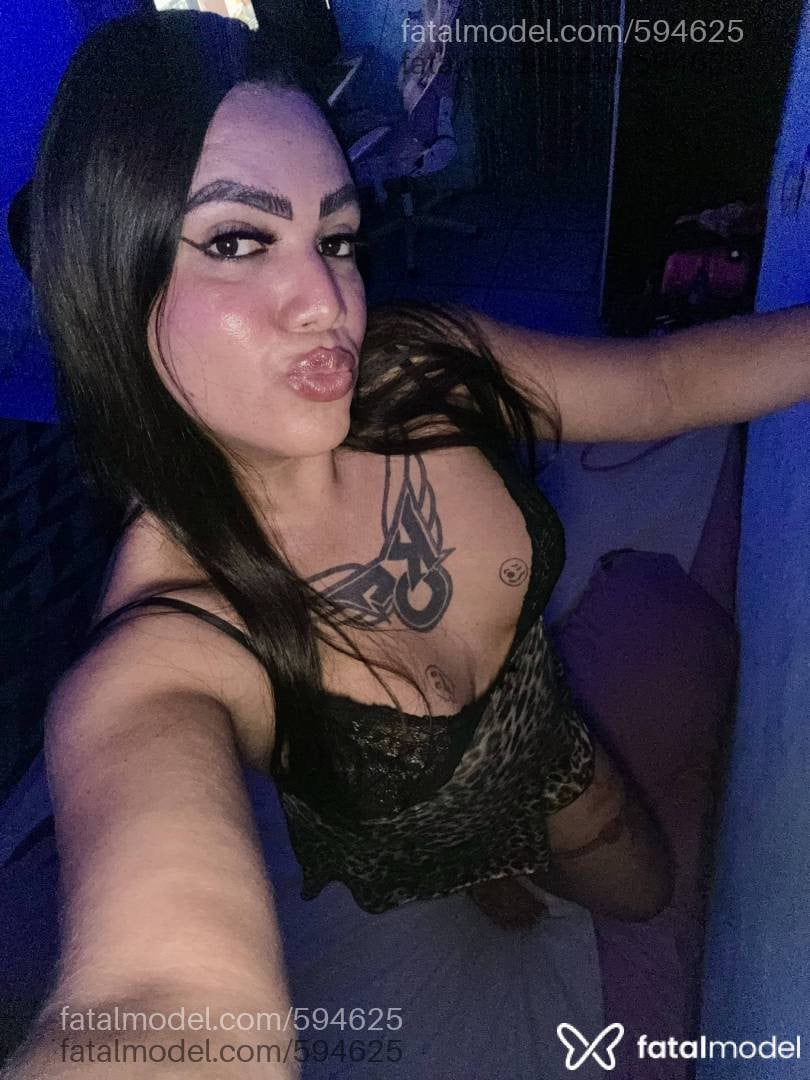 Acompanhante mulher trans loira (o) de olhos castanhos - PUTAA MEXICANA