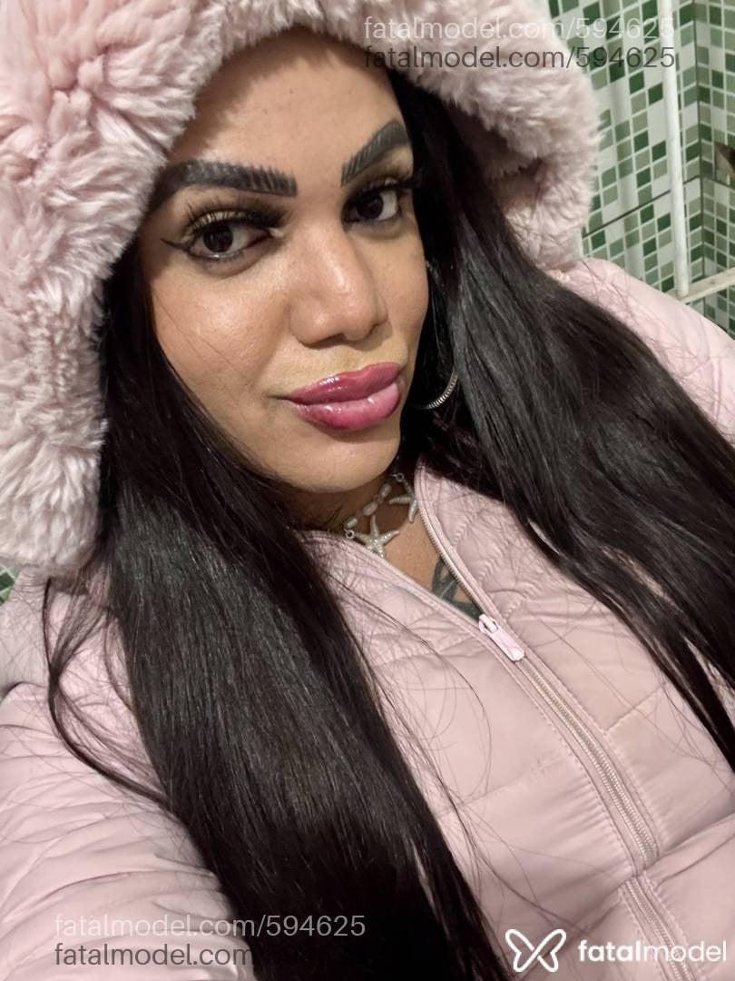 Acompanhante mulher trans loira (o) de olhos castanhos - PUTAA MEXICANA