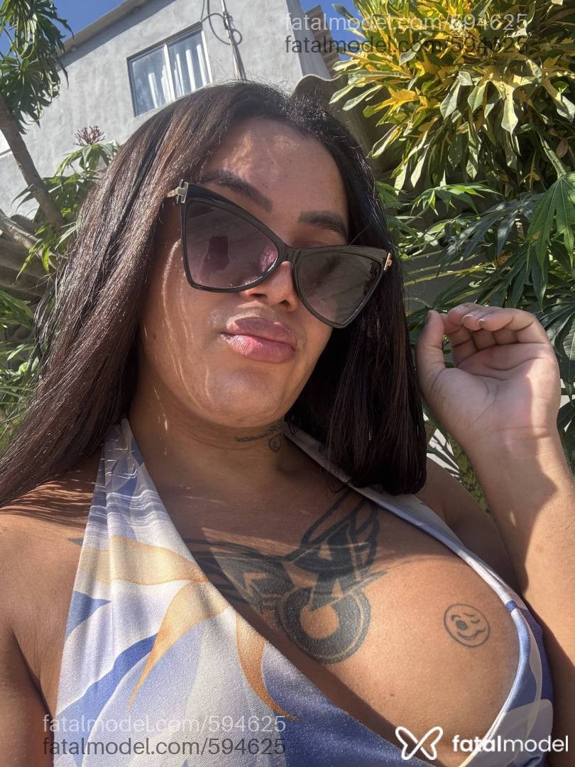 Acompanhante mulher trans loira (o) de olhos castanhos - PUTAA MEXICANA