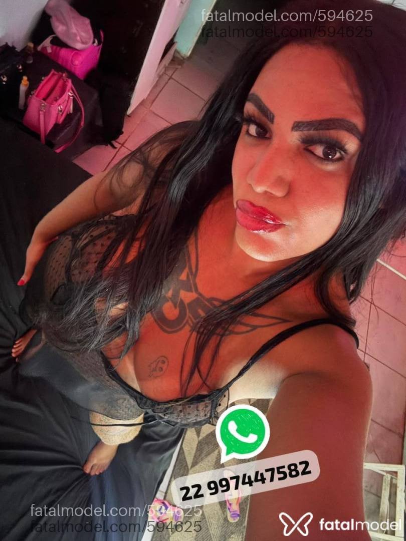 Acompanhante mulher trans loira (o) de olhos castanhos - PUTAA MEXICANA