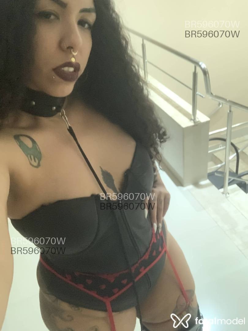 Acompanhante mulher com cabelo castanho de olhos castanhos em Aparecida de Goiânia Acompanhante mulher com cabelo castanho de olhos castanhos em Aparecida de Goiânia - Jady