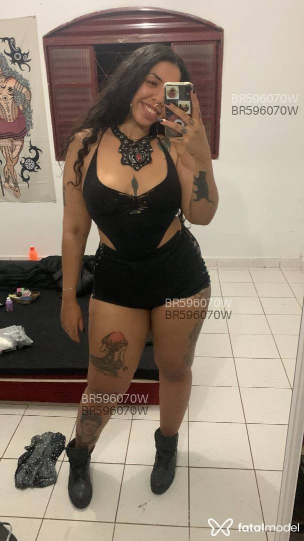 Acompanhante mulher com cabelo castanho de olhos castanhos em Aparecida de Goiânia Acompanhante mulher com cabelo castanho de olhos castanhos em Aparecida de Goiânia - Jady