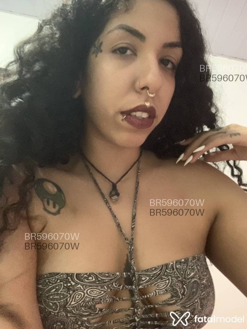 Acompanhante mulher com cabelo castanho de olhos castanhos em Aparecida de Goiânia Acompanhante mulher com cabelo castanho de olhos castanhos em Aparecida de Goiânia - Jady
