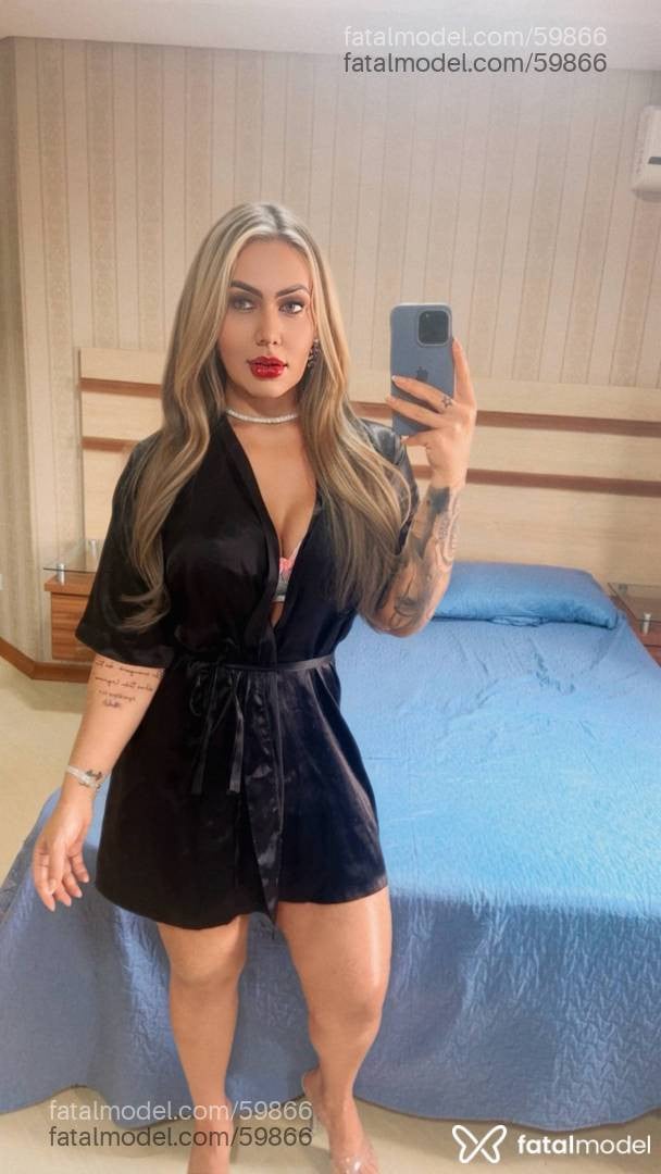 Acompanhante mulher loira (o) de olhos mel em Telêmaco Borba - Bia paulista