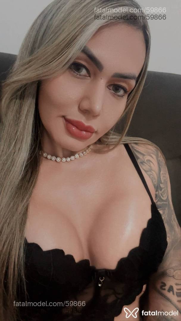 Acompanhante mulher loira (o) de olhos mel em Arapongas - Bia paulista