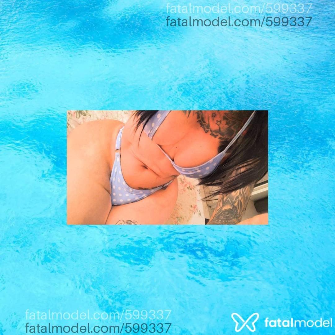 Acompanhante mulher trans morena (o) de olhos castanhos - Bebel