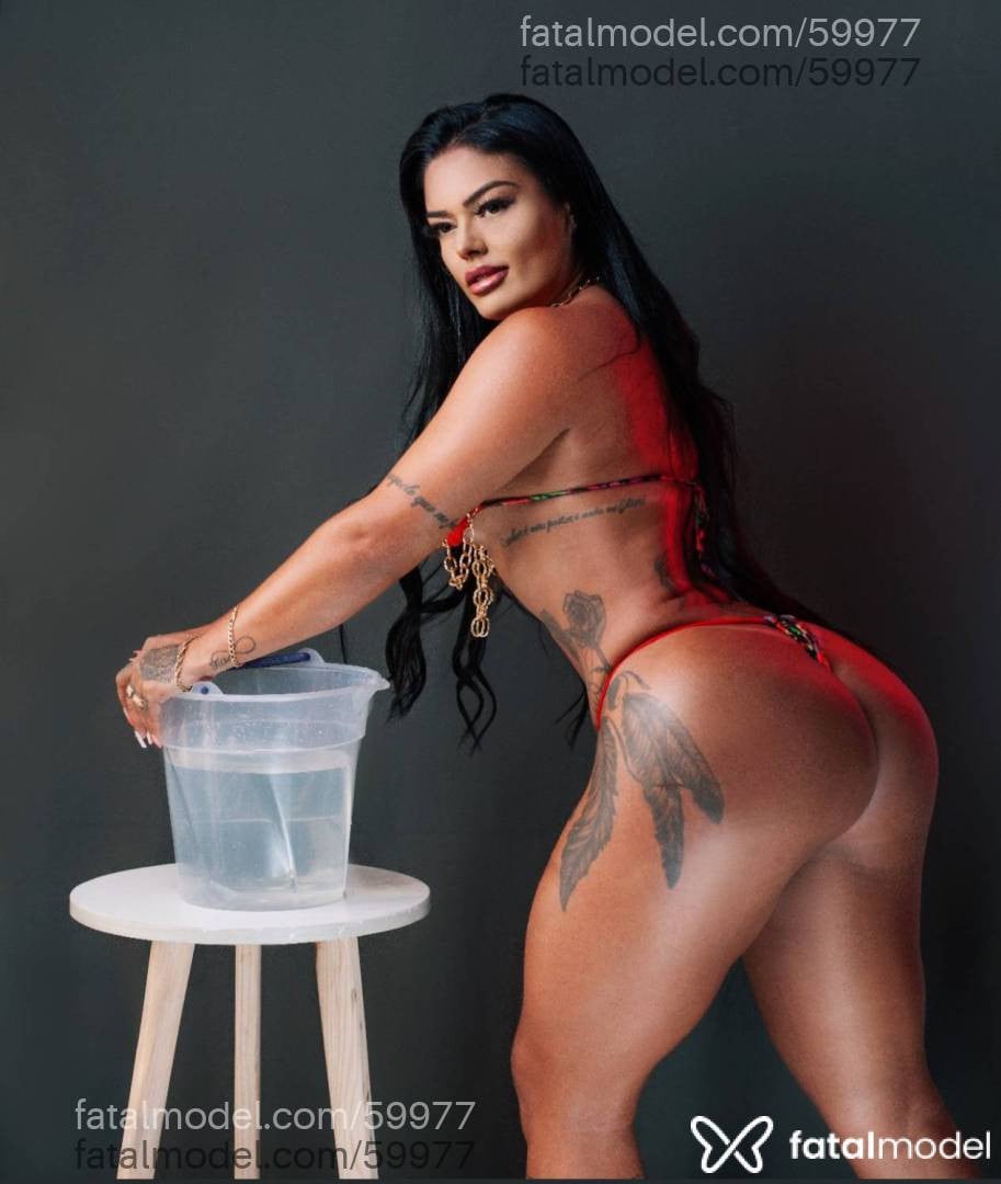 Acompanhante mulher morena (o) de olhos pretos em Salvador Acompanhante mulher morena (o) de olhos pretos em Salvador - Leila Dantas