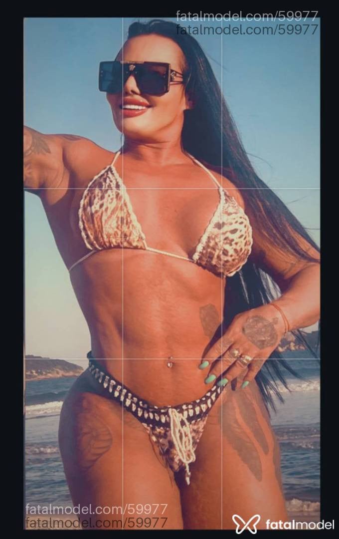 Acompanhante mulher morena (o) de olhos pretos em Salvador Acompanhante mulher morena (o) de olhos pretos em Salvador - Leila Dantas