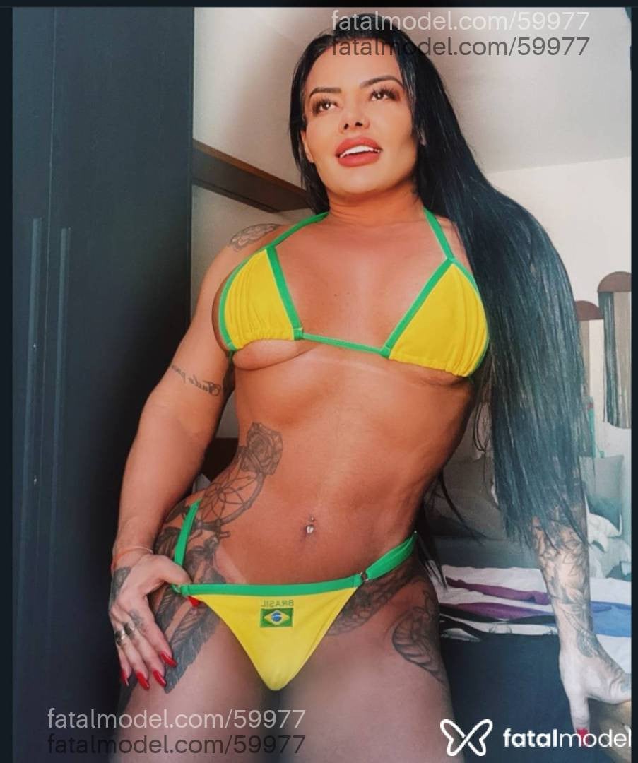 Acompanhante mulher morena (o) de olhos pretos em Salvador Acompanhante mulher morena (o) de olhos pretos em Salvador - Leila Dantas
