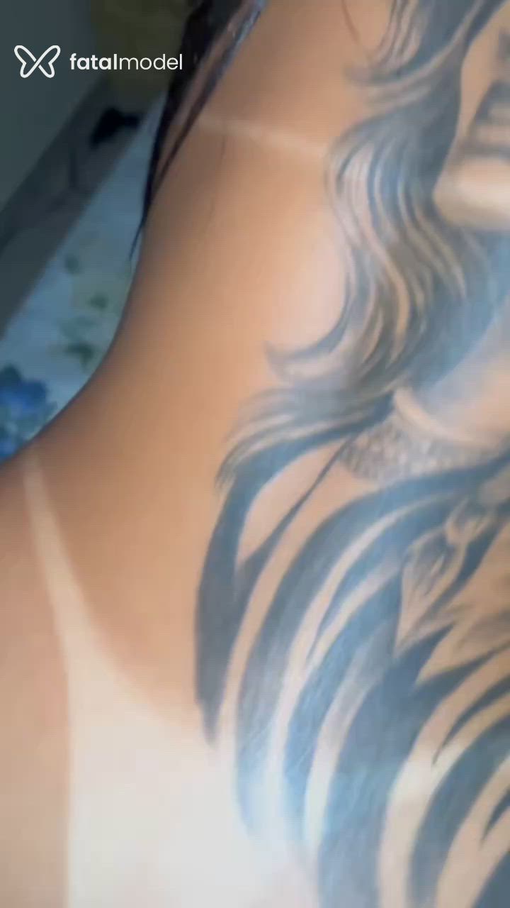 Acompanhante mulher morena (o) de olhos pretos - Bruna Luíza
