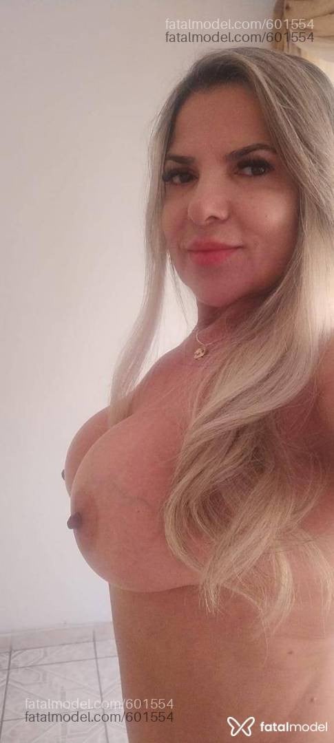 Acompanhante mulher loira (o) de olhos castanhos em Poços de Caldas Acompanhante mulher loira (o) de olhos castanhos em Poços de Caldas - Rafaela martinelle