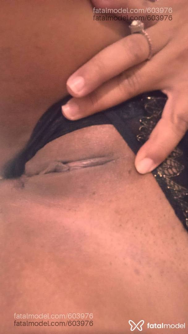 Acompanhante mulher com cabelo castanho de olhos pretos em Uberlândia - Jordana