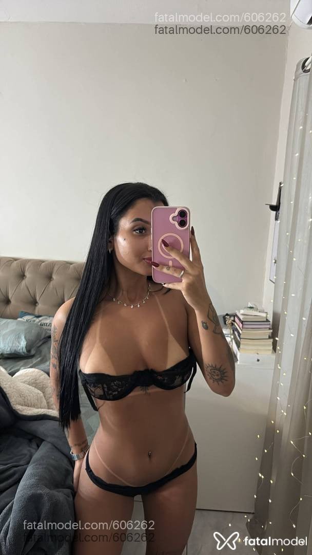 Acompanhante mulher morena (o) de olhos castanhos em Vila Velha - LARISSA RIQUELME