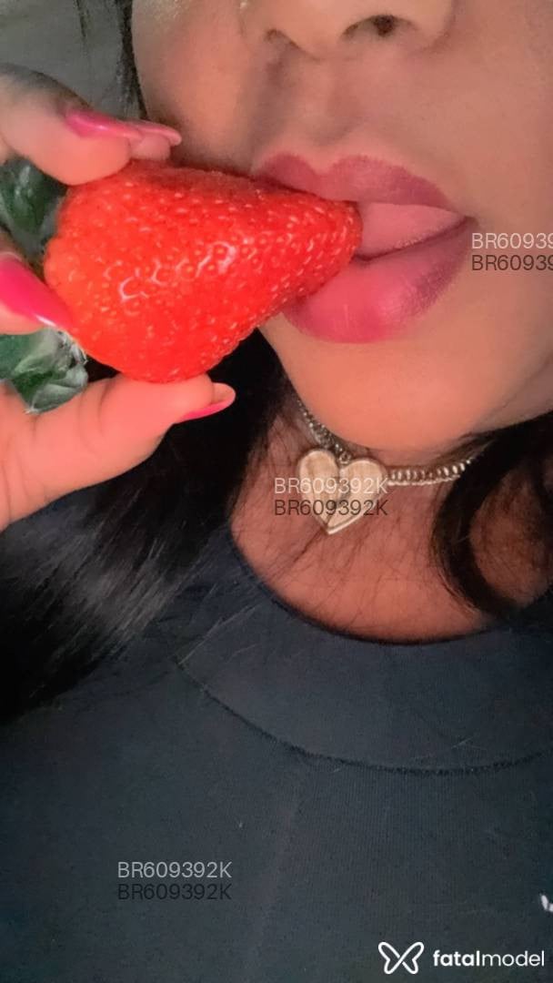 Acompanhante mulher morena (o) de olhos pretos em Sapezal - Aninha