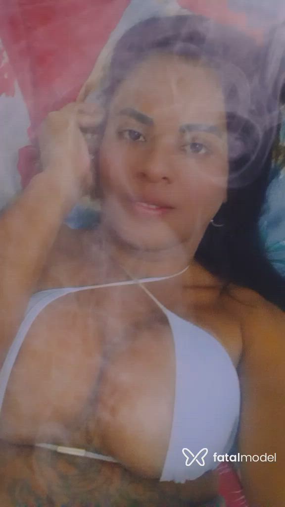 Acompanhante travesti morena (o) de olhos castanhos - Mikaelly