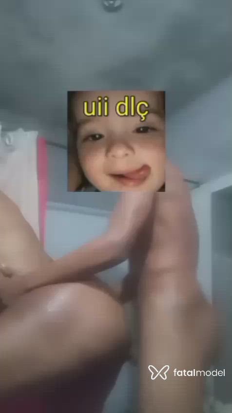 Acompanhante travesti morena (o) de olhos castanhos - Mikaelly Acompanhante travesti morena (o) de olhos castanhos - Mikaelly