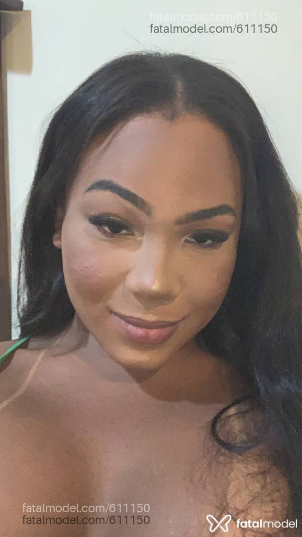 Acompanhante mulher trans morena (o) de olhos pretos em Cabo Frio - Japonega