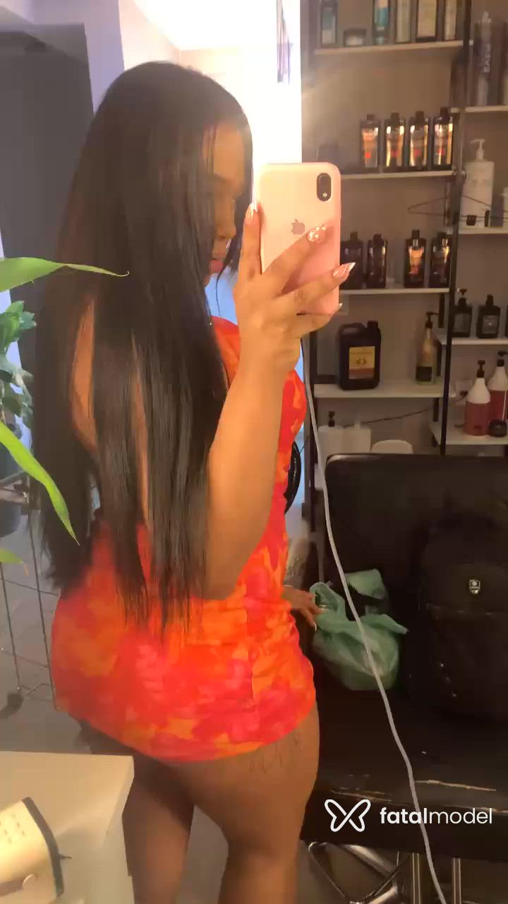 Acompanhante mulher trans morena (o) de olhos pretos - Japonega Acompanhante mulher trans morena (o) de olhos pretos - Japonega