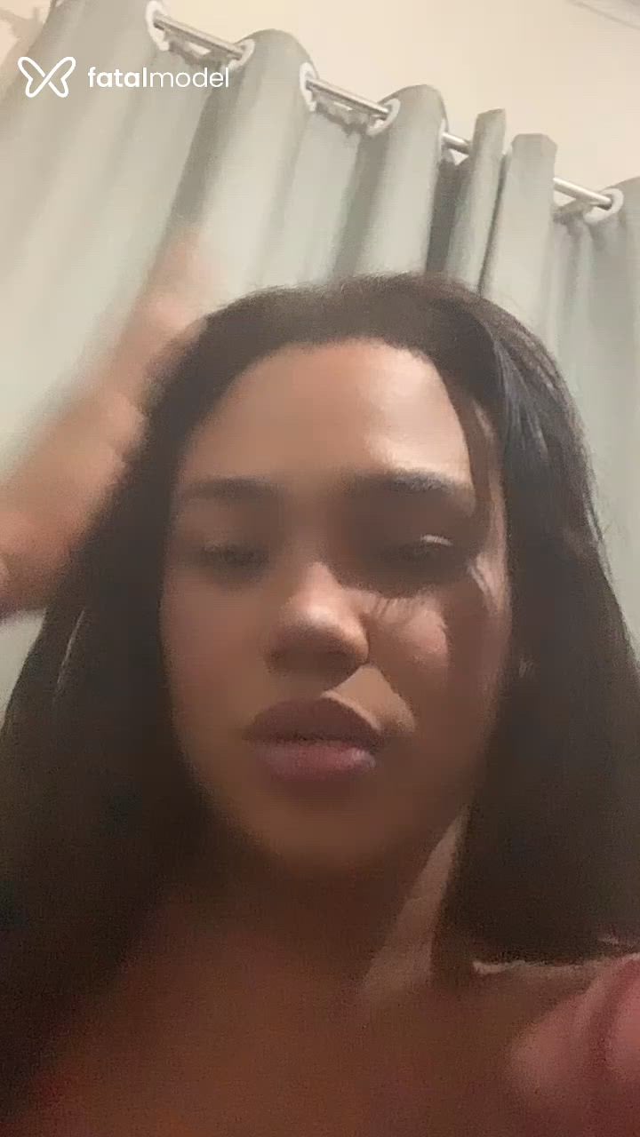 Acompanhante mulher trans morena (o) de olhos pretos - Japonega Acompanhante mulher trans morena (o) de olhos pretos - Japonega