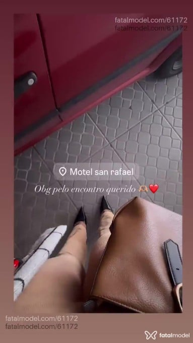Acompanhante mulher trans com cabelo castanho de olhos castanhos em Pelotas - MENCÍA