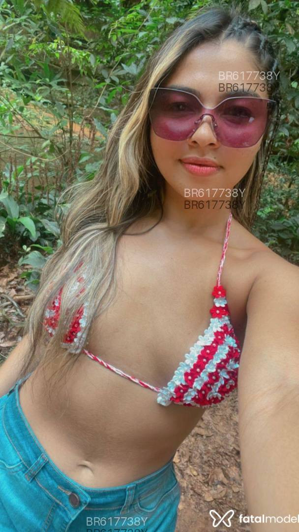Acompanhante mulher loira (o) de olhos castanhos - Gabriella Acompanhante mulher loira (o) de olhos castanhos - Gabriella