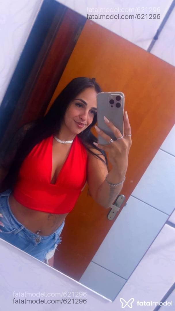 Acompanhante mulher morena (o) de olhos castanhos - Morenah