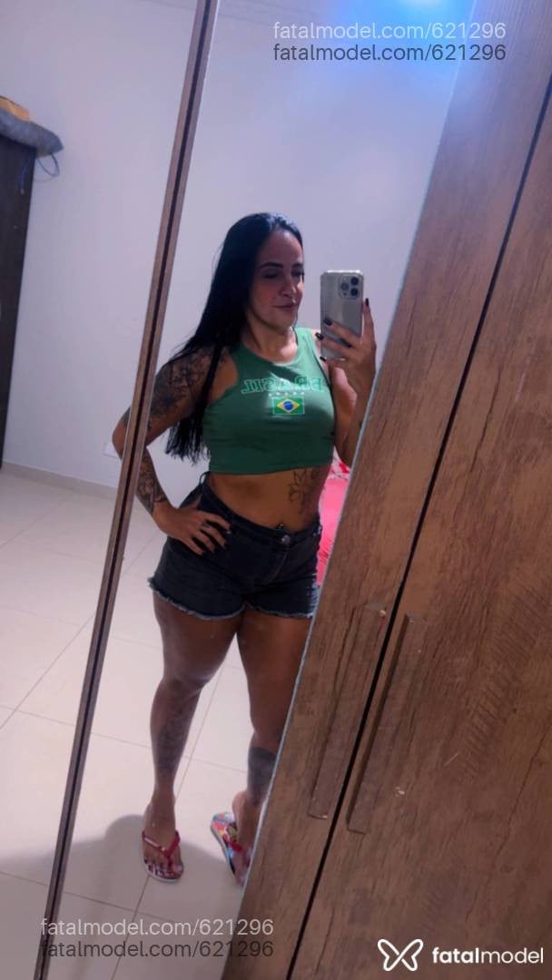 Acompanhante mulher morena (o) de olhos castanhos - Morenah