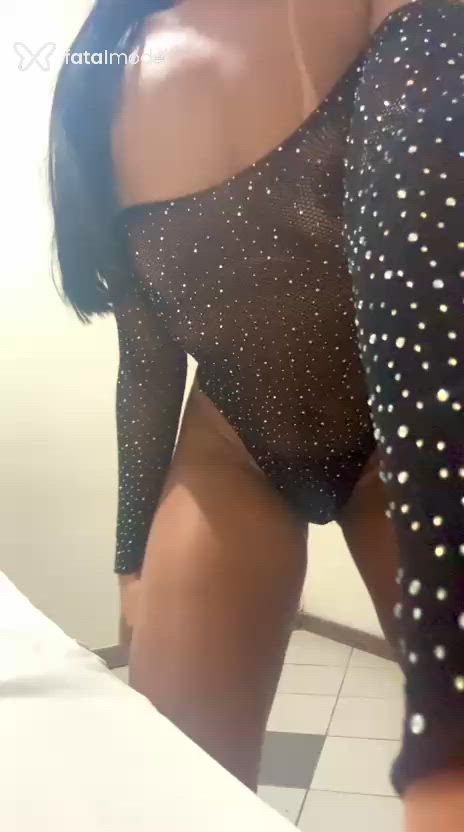 Acompanhante mulher morena (o) de olhos castanhos - Danny Mendes