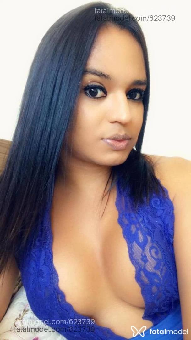 Acompanhante mulher trans morena (o) de olhos castanhos - Soraya Lopes