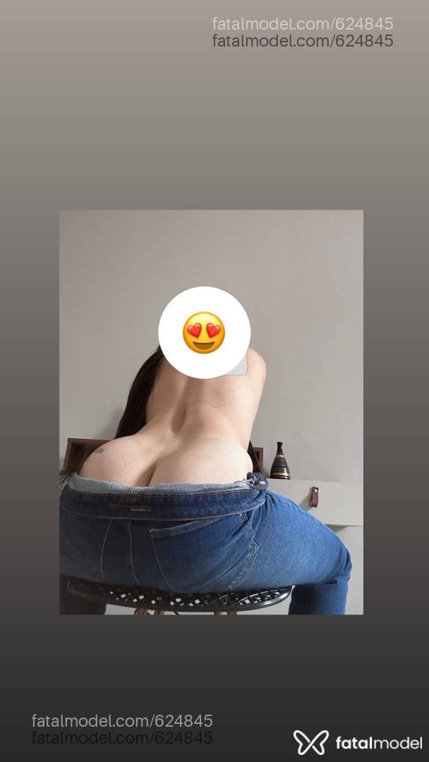 Acompanhante mulher com cabelo castanho de olhos castanhos - Bruna