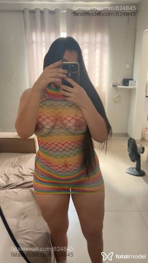 Acompanhante mulher com cabelo castanho de olhos castanhos em Rio Verde - Bruna