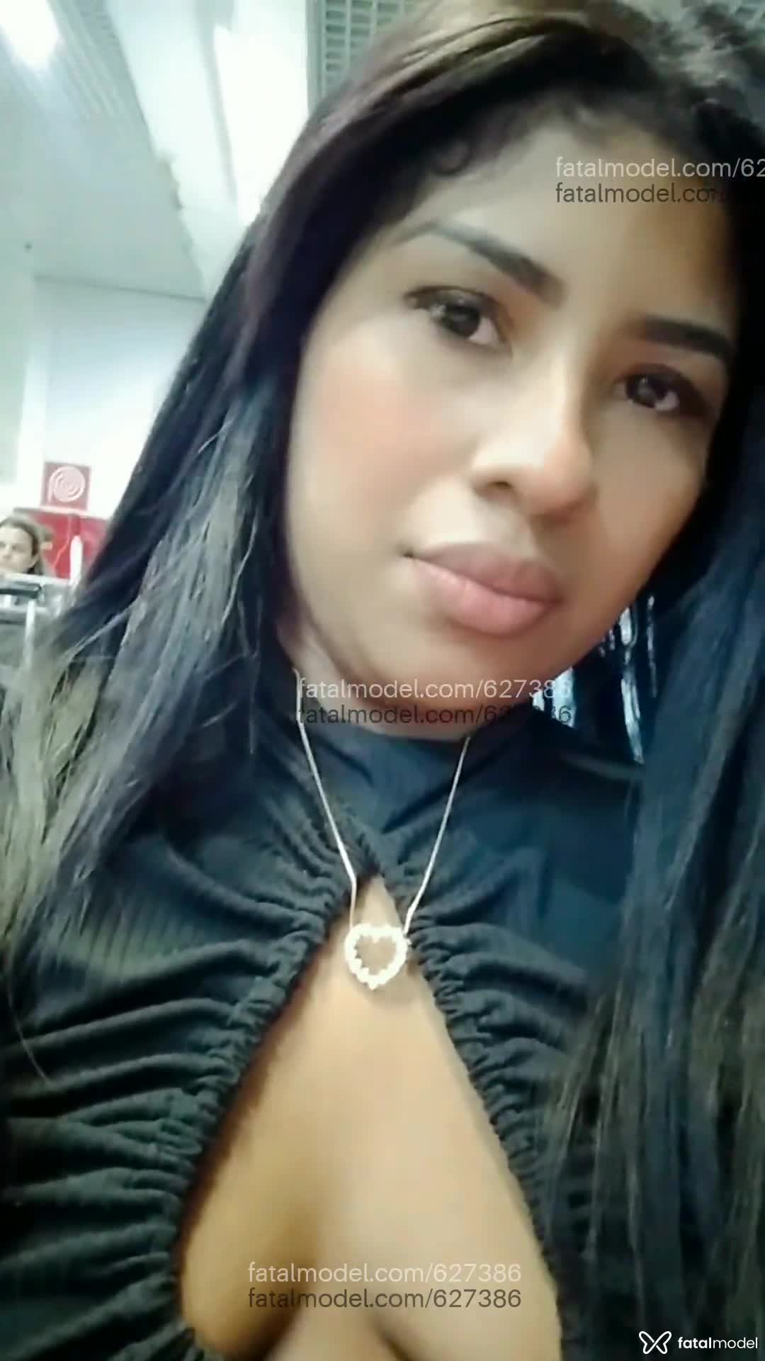 Acompanhante mulher morena (o) de olhos pretos em Criciúma - Monick Barone