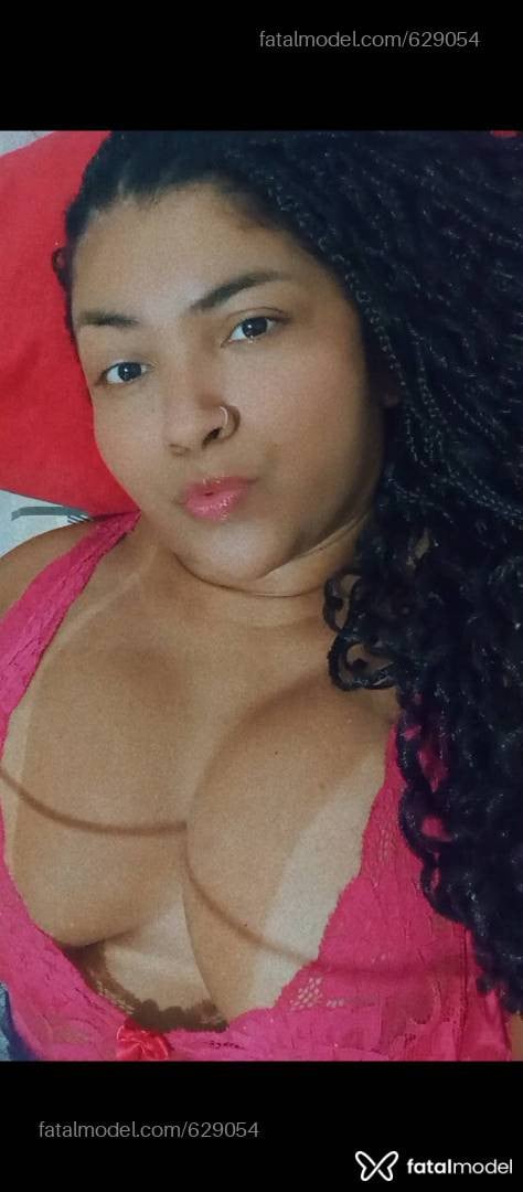 Acompanhante mulher morena (o) de olhos castanhos - Camila Barreto