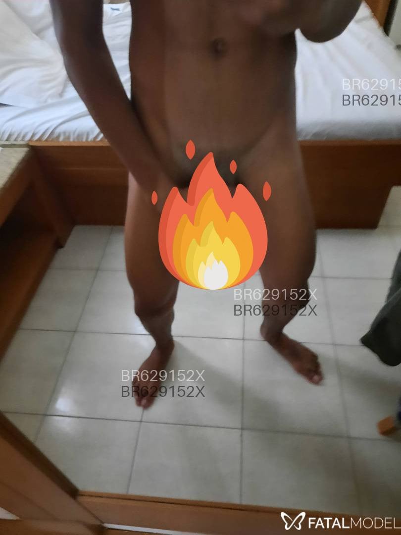 Acompanhante homem morena (o) de olhos castanhos em Santa Cruz do Sul Acompanhante homem morena (o) de olhos castanhos em Santa Cruz do Sul - Arthur