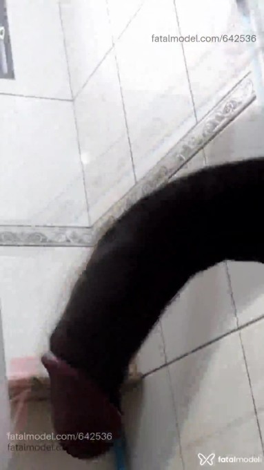 Acompanhante homem morena (o) de olhos castanhos em Virtual - Negaobengaludo