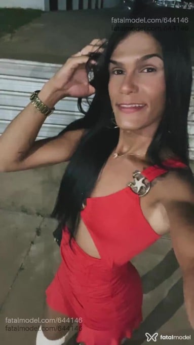 Acompanhante travesti morena (o) de olhos castanhos em Juína - Naty