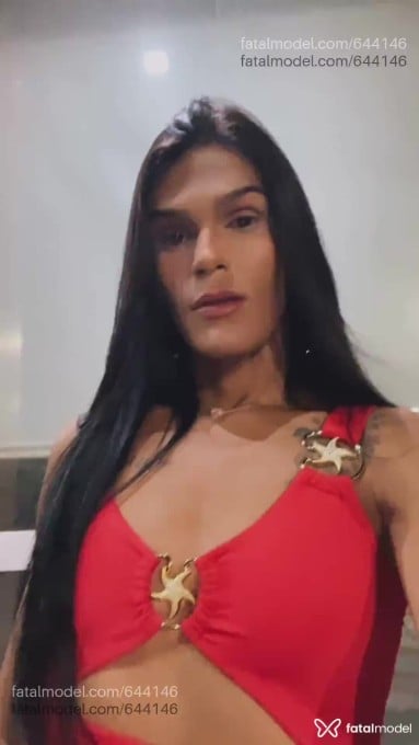 Acompanhante travesti morena (o) de olhos castanhos em Juína - Naty