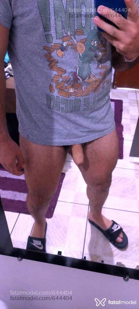 Acompanhante homem com cabelo castanho de olhos castanhos - Luan Navarro