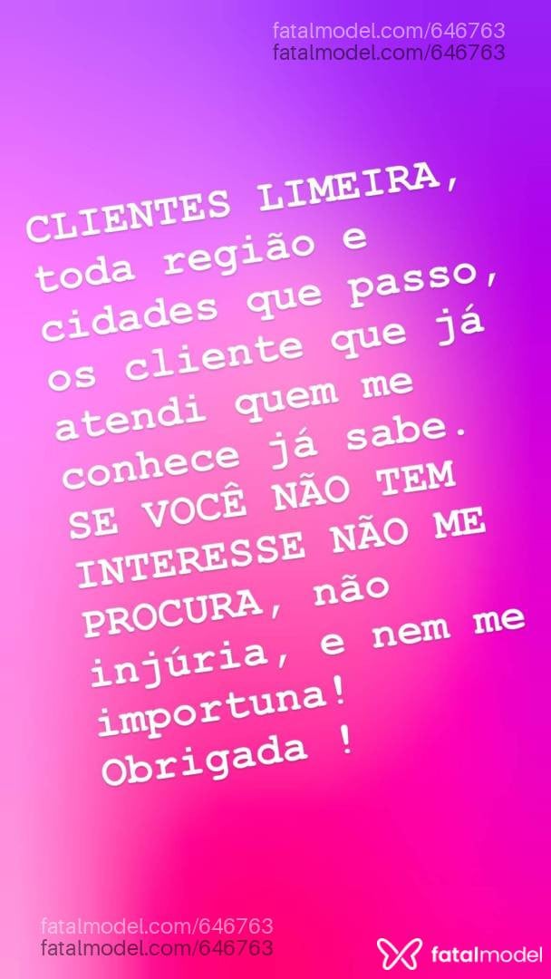 Acompanhante mulher trans loira (o) de olhos cinza - BABI CASTELLANO