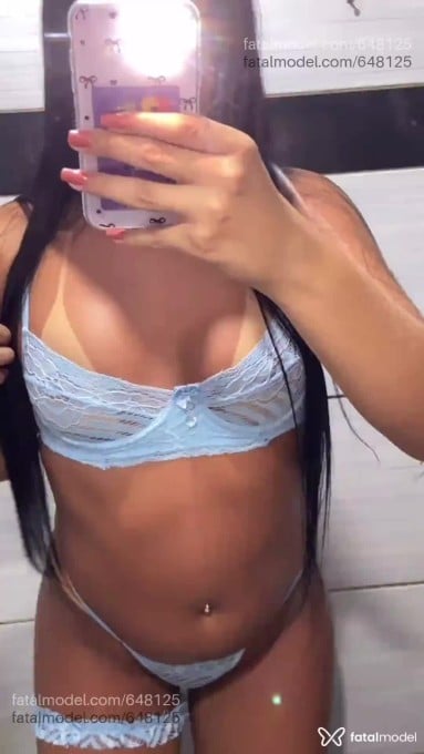Acompanhante mulher trans morena (o) de olhos pretos em Governador Valadares Acompanhante mulher trans morena (o) de olhos pretos em Governador Valadares - Aghata Loren