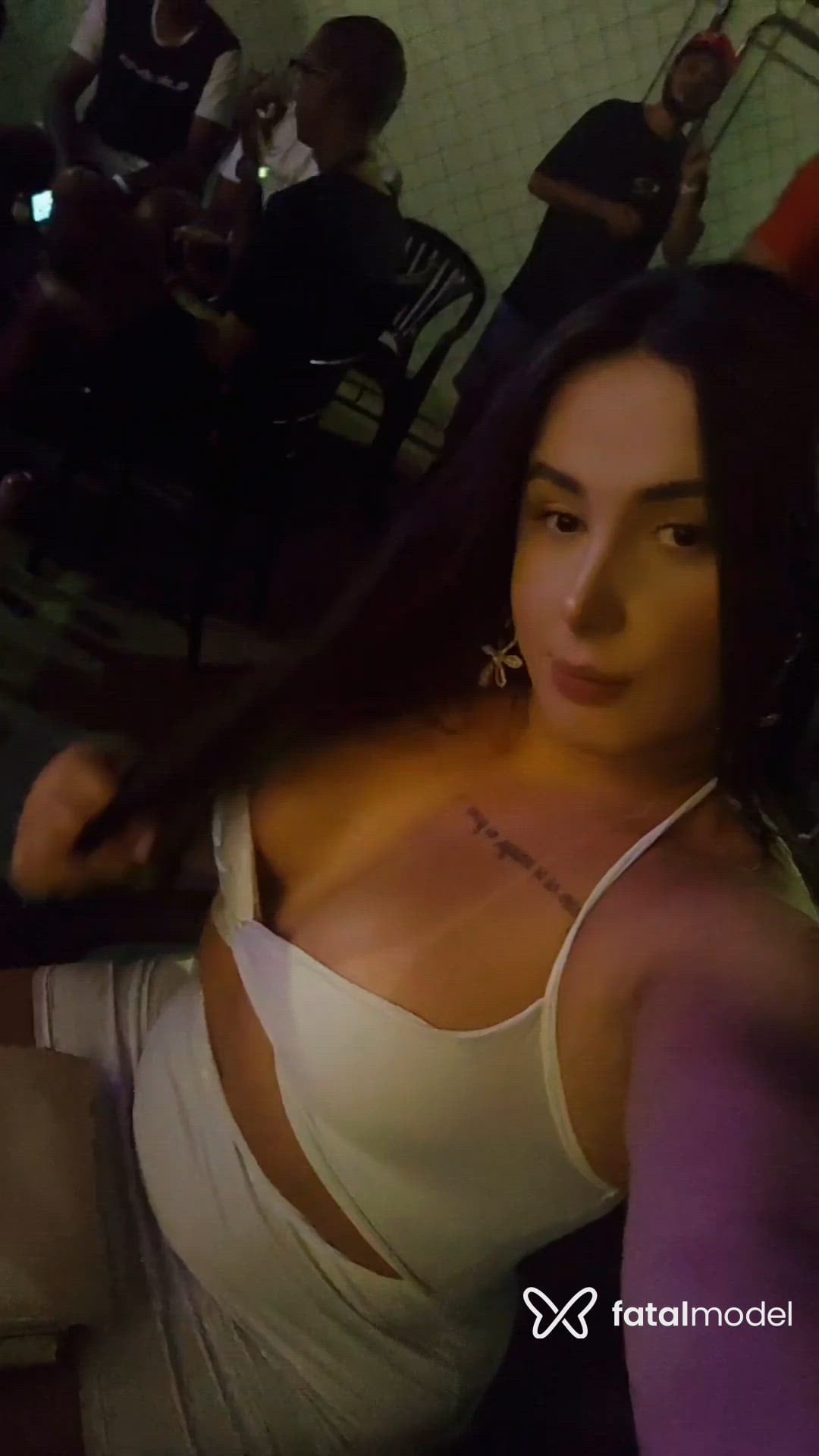 Acompanhante travesti com cabelo castanho de olhos castanhos - Yass Rabeta