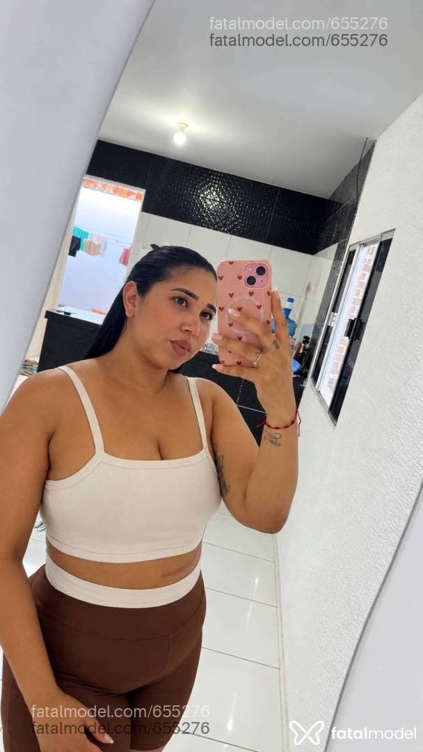 Acompanhante mulher morena (o) de olhos pretos - Luíza Sampaio