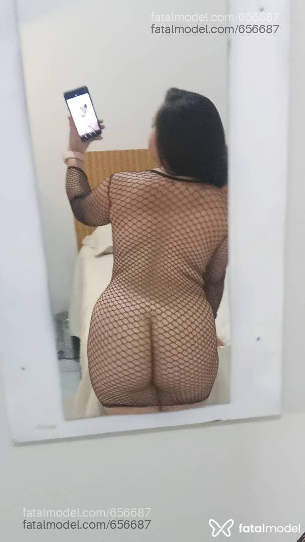 Acompanhante mulher com cabelo castanho de olhos castanhos em Peixoto de Azevedo - Babi