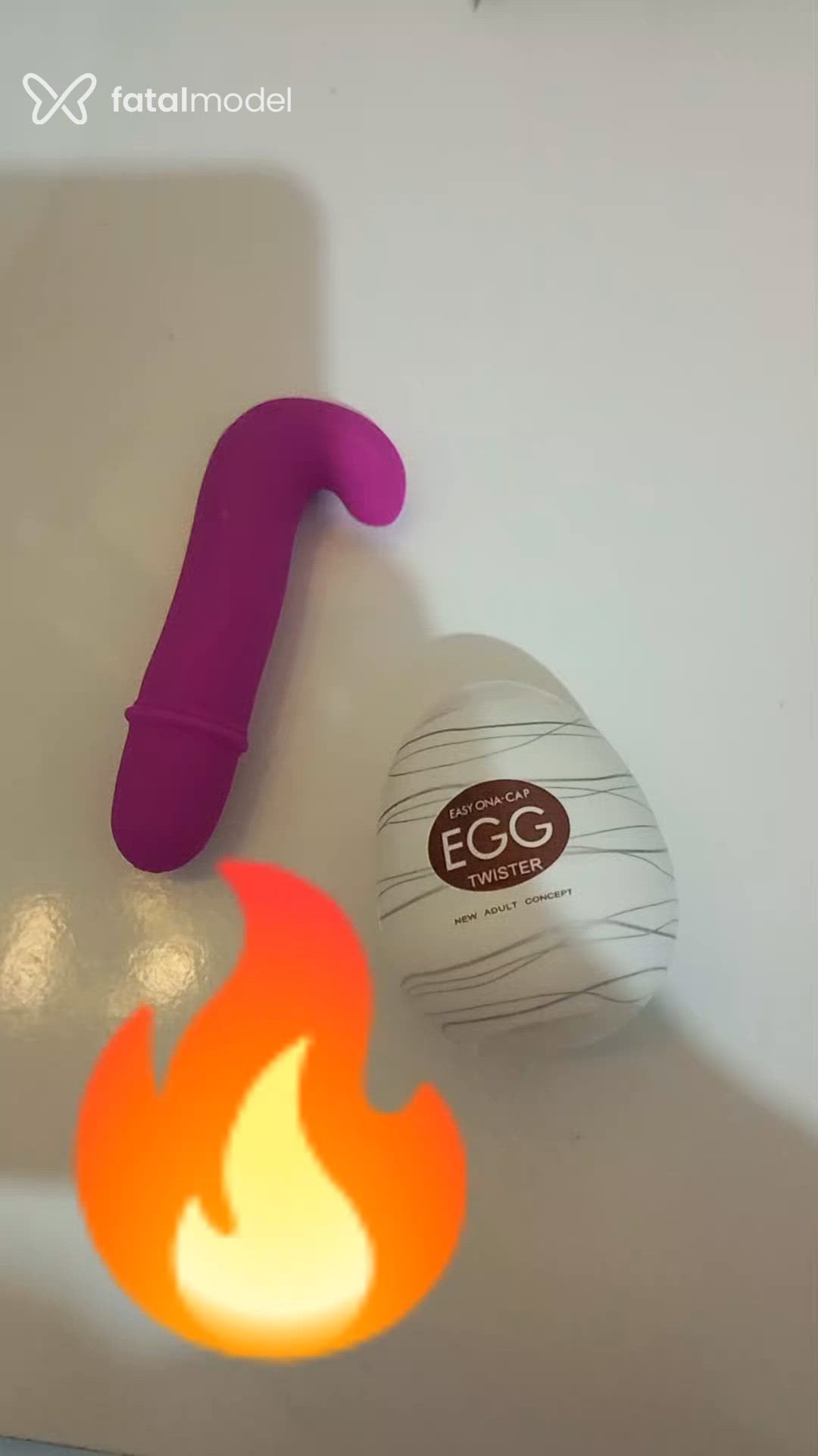 Acompanhante mulher com cabelo castanho de olhos castanhos - Babi
