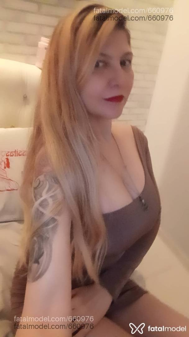 Acompanhante mulher loira (o) de olhos verdes em São Paulo - Talita Gatalinda