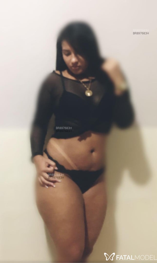 Acompanhante mulher morena (o) de olhos pretos em São Bento Acompanhante mulher morena (o) de olhos pretos em São Bento - Liandria
